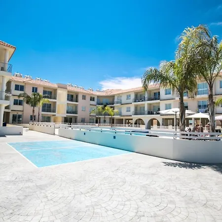 How To Rent Your Own Luxury Holiday In For Less Than Basic 1287 *