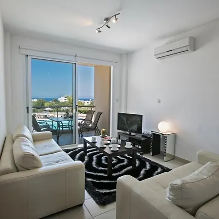 How To Rent Your Own Luxury Holiday In For Less Than Basic 1287
